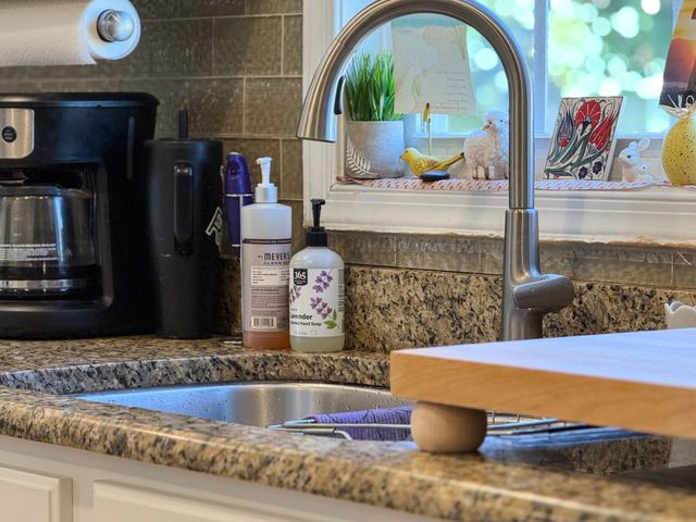 35 DEVONSHIRE CT, Fishersville, VA 22939