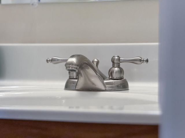 35 DEVONSHIRE CT, Fishersville, VA 22939