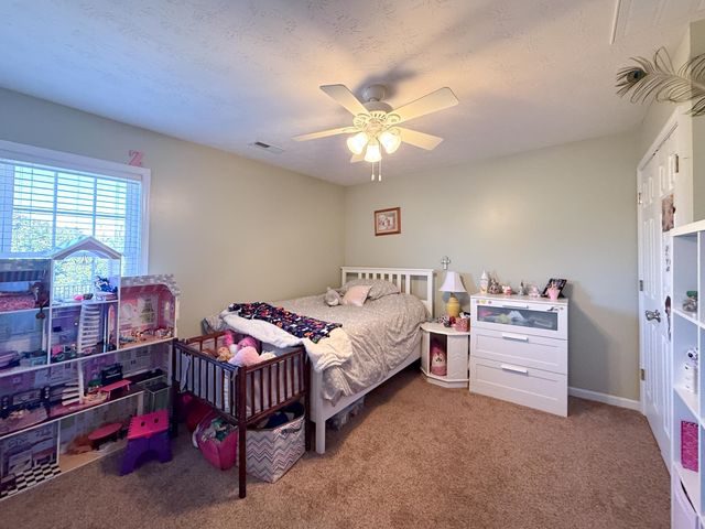 35 DEVONSHIRE CT, Fishersville, VA 22939