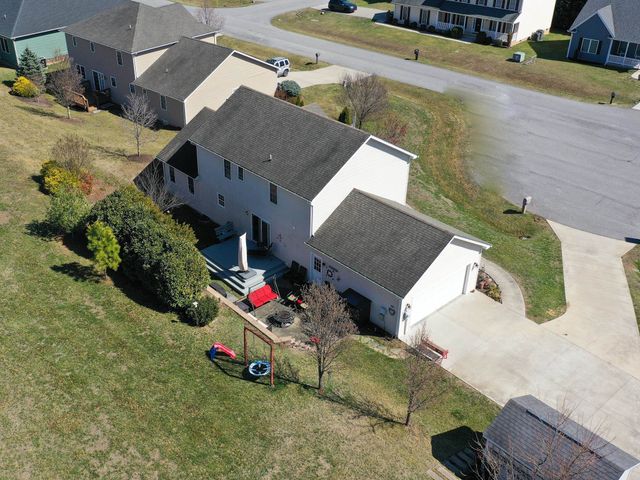 35 DEVONSHIRE CT, Fishersville, VA 22939