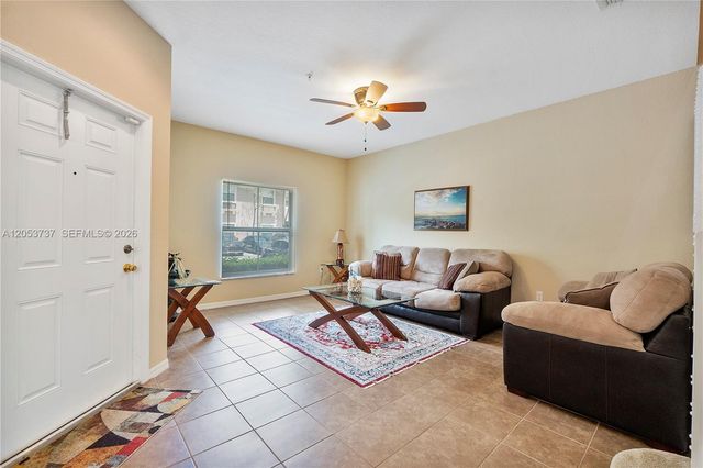 2851 W Prospect Rd 1307, Tamarac, FL 33309