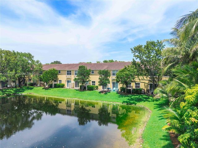 2851 W Prospect Rd 1307, Tamarac, FL 33309