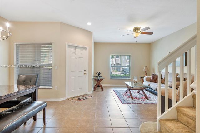 2851 W Prospect Rd 1307, Tamarac, FL 33309
