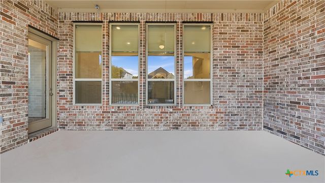 1323 Academy Oaks Drive, San Marcos, TX 78666