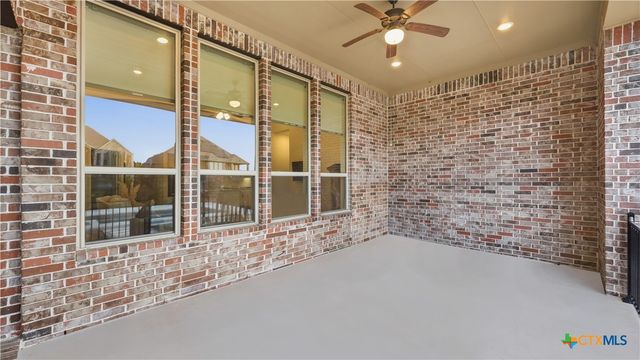 1323 Academy Oaks Drive, San Marcos, TX 78666