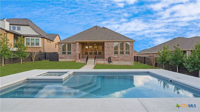 1323 Academy Oaks Drive, San Marcos, TX 78666