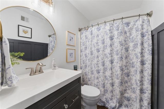 21081 W 224th Street, Spring Hill, KS 66083