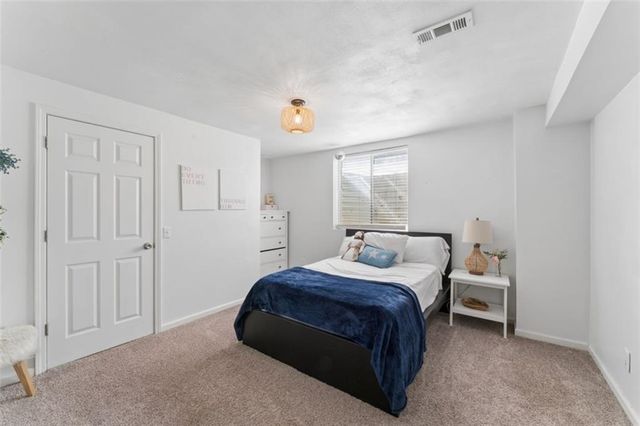 21081 W 224th Street, Spring Hill, KS 66083