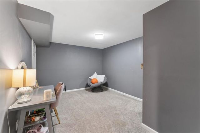 21081 W 224th Street, Spring Hill, KS 66083