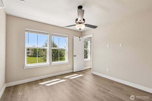 8927 172nd Street NE, Arlington, WA 98223