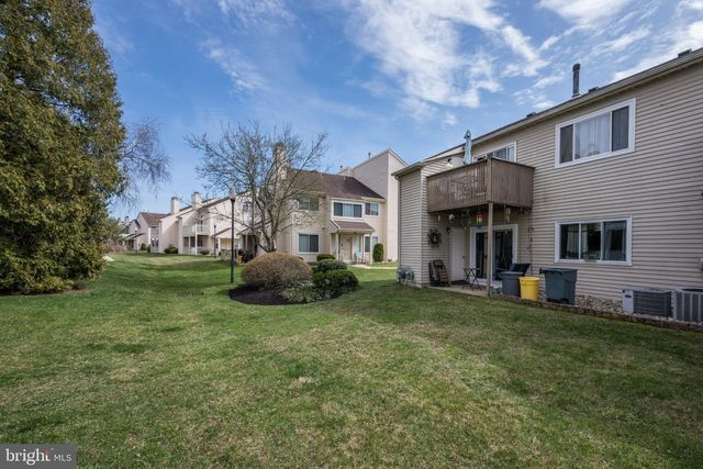 75 SANDRA RD, Voorhees, NJ 08043