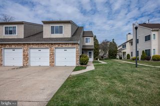 75 SANDRA RD, Voorhees, NJ 08043