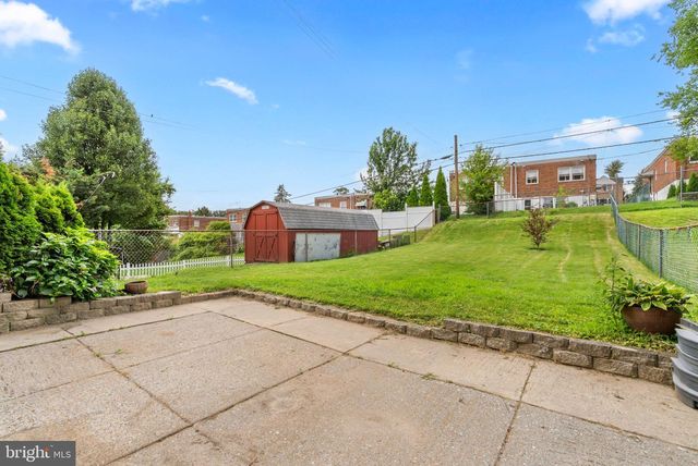 767 LIVEZEY LN, Philadelphia, PA 19128