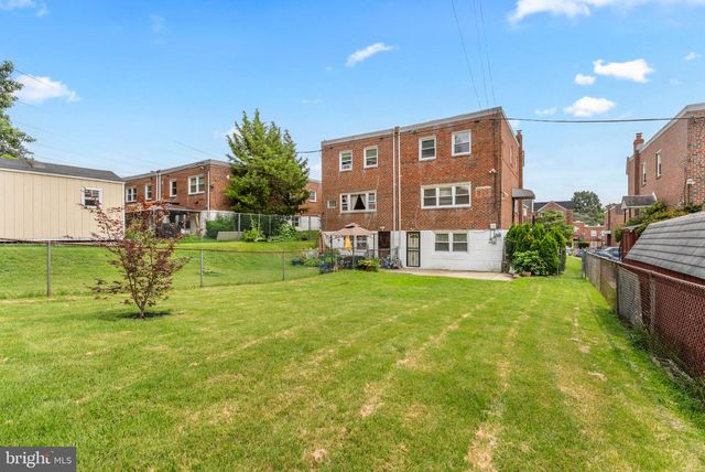 767 LIVEZEY LN, Philadelphia, PA 19128