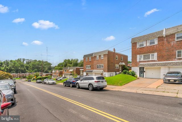 767 LIVEZEY LN, Philadelphia, PA 19128