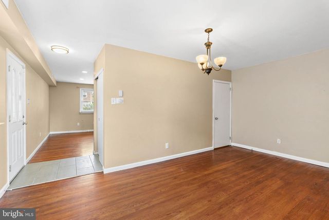 767 LIVEZEY LN, Philadelphia, PA 19128