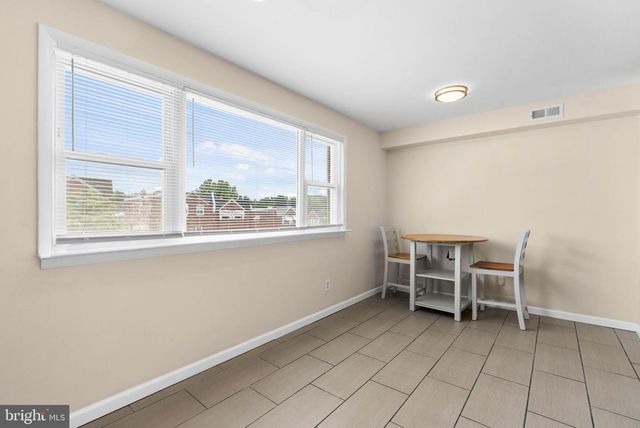 767 LIVEZEY LN, Philadelphia, PA 19128