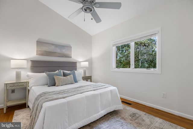 6114 BEACHWAY DR, Falls Church, VA 22041