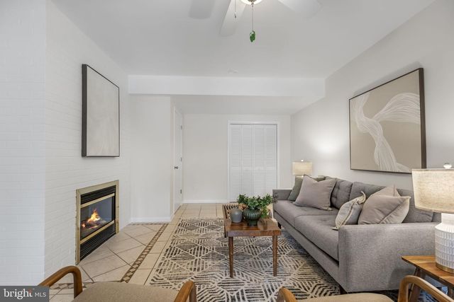 6114 BEACHWAY DR, Falls Church, VA 22041