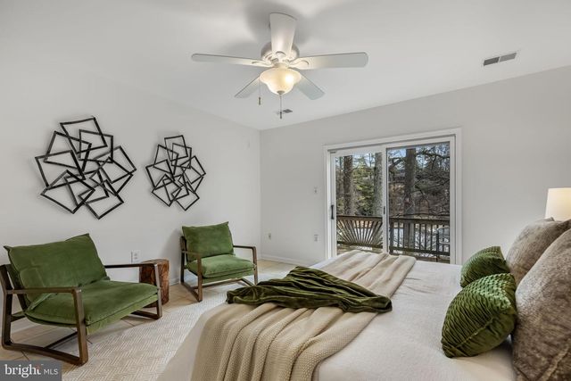 6114 BEACHWAY DR, Falls Church, VA 22041