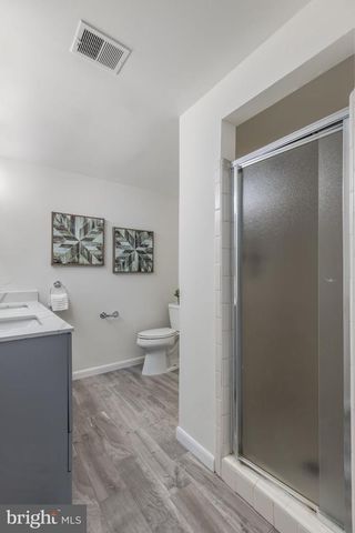 6114 BEACHWAY DR, Falls Church, VA 22041