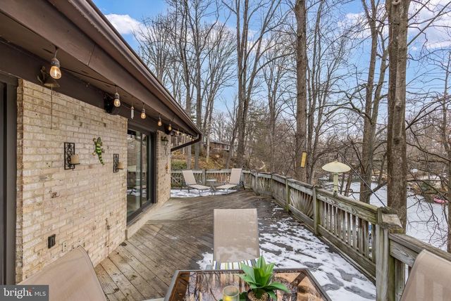 6114 BEACHWAY DR, Falls Church, VA 22041