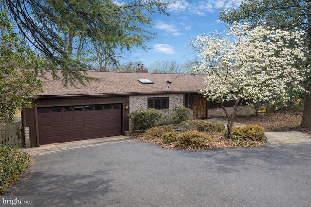 6114 BEACHWAY DR, Falls Church, VA 22041