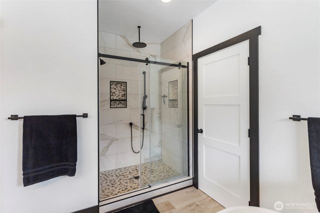 38922 Madrona Drive E, Roy, WA 98580