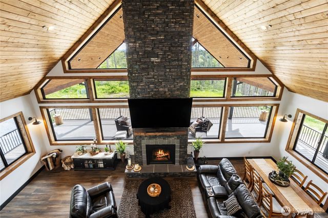 38922 Madrona Drive E, Roy, WA 98580