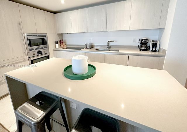 4111 S Ocean Dr 2306, Hollywood, FL 33019