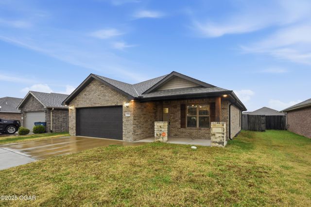 3318 Emilee Ruth Circle, Joplin, MO 64804