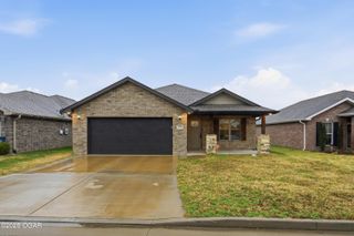 3318 Emilee Ruth Circle, Joplin, MO 64804