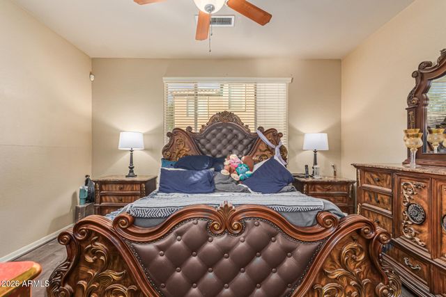 5640 W KOWALSKY Lane, Laveen, AZ 85339