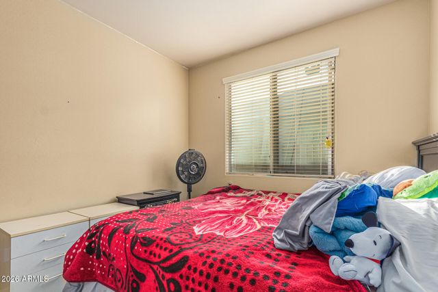 5640 W KOWALSKY Lane, Laveen, AZ 85339