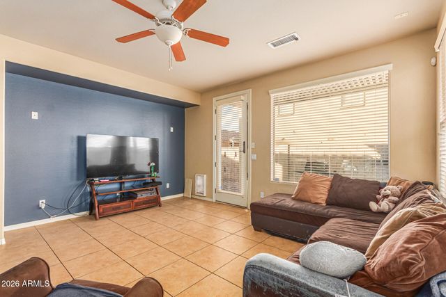 5640 W KOWALSKY Lane, Laveen, AZ 85339