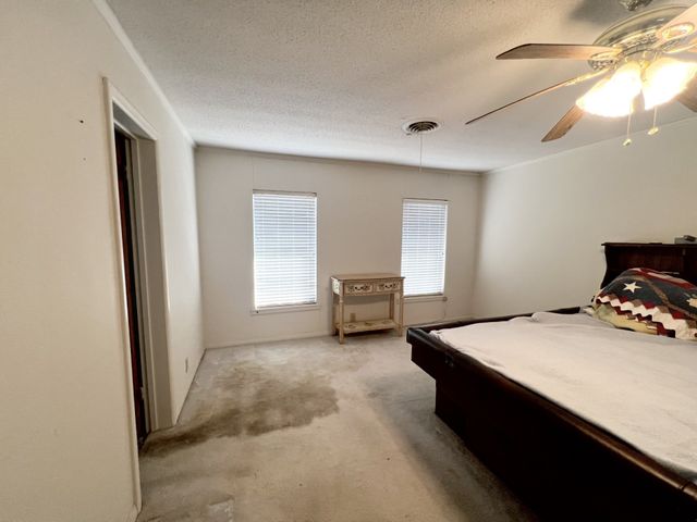 2100 11th Street, Brownwood, TX 76801