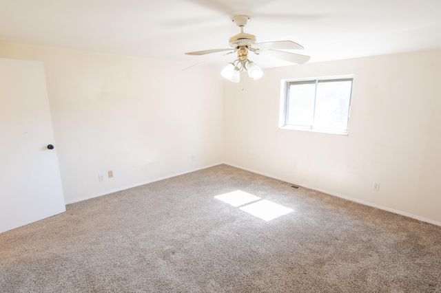 6807 Curtis Way, Florence, KY 41042