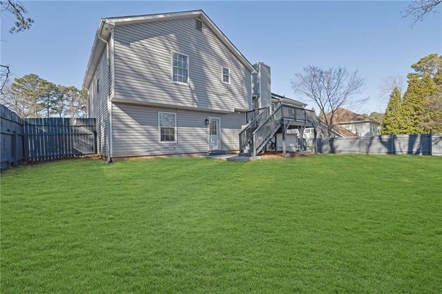 1112 Mountain Springs NW Drive, Kennesaw, GA 30144