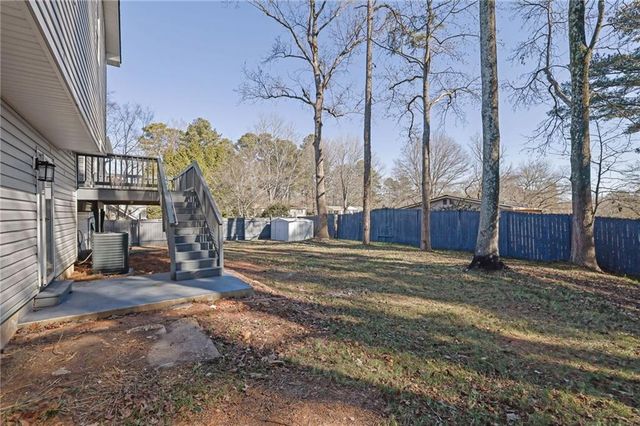 1112 Mountain Springs NW Drive, Kennesaw, GA 30144