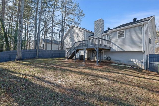 1112 Mountain Springs NW Drive, Kennesaw, GA 30144