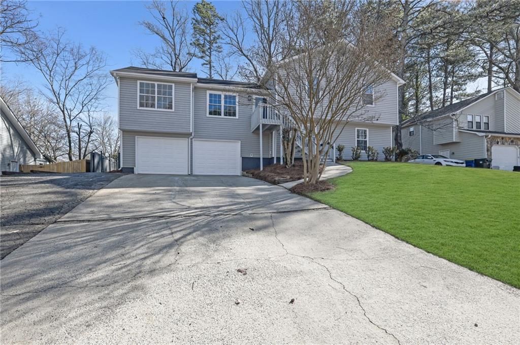 1112 Mountain Springs NW Drive, Kennesaw, GA 30144