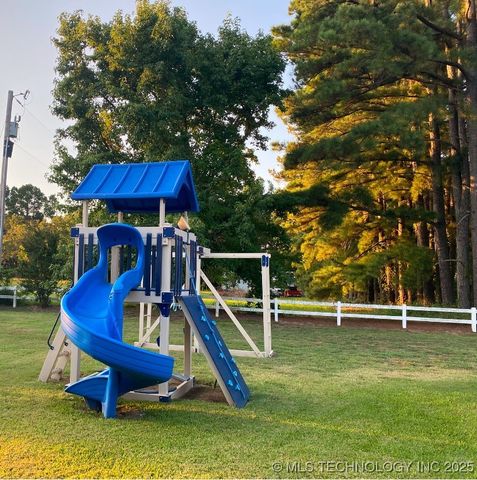 2289 W Community Chapel Road, Atoka, OK 74525