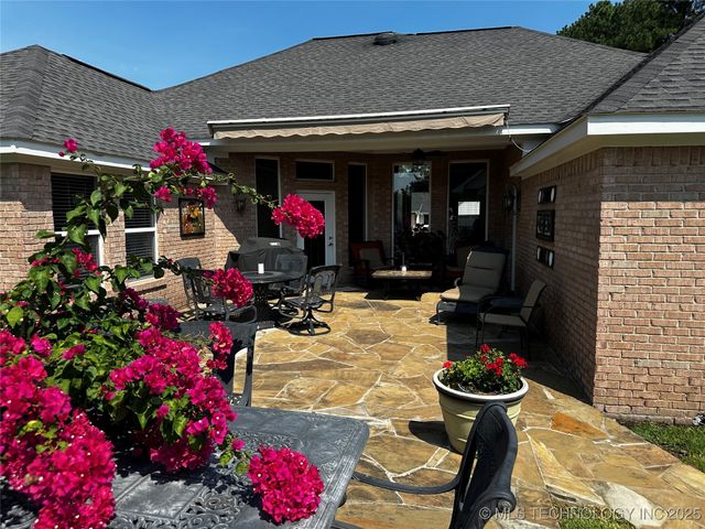 2289 W Community Chapel Road, Atoka, OK 74525