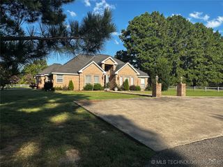 2289 W Community Chapel Road, Atoka, OK 74525
