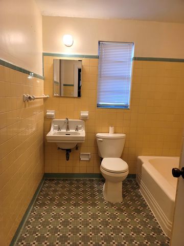 4362 W Midway Road, Fort Pierce, FL 34981