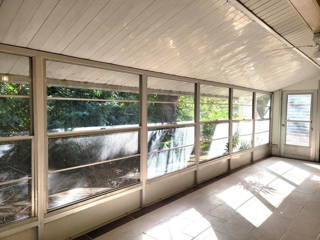 4362 W Midway Road, Fort Pierce, FL 34981