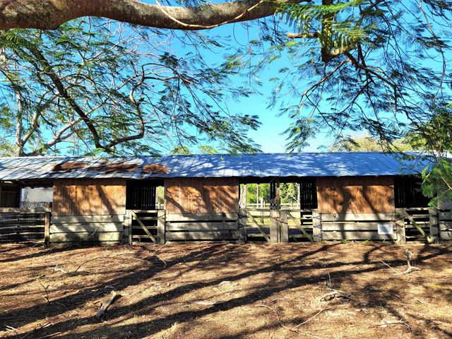 4362 W Midway Road, Fort Pierce, FL 34981