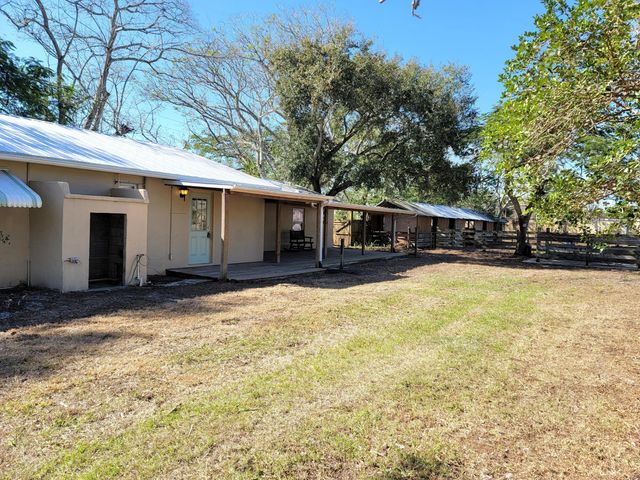 4362 W Midway Road, Fort Pierce, FL 34981