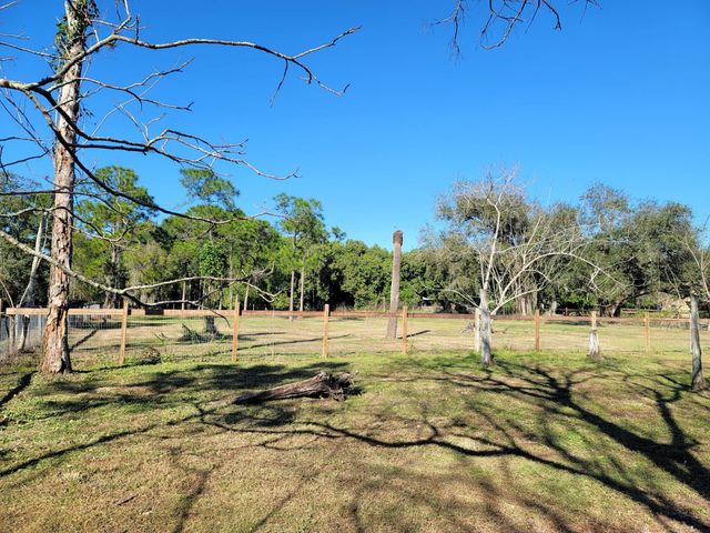 4362 W Midway Road, Fort Pierce, FL 34981