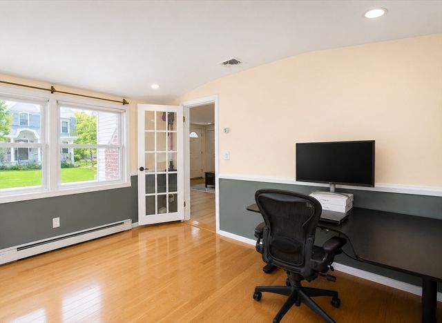 31 Brierwood Rd, Braintree, MA 02184